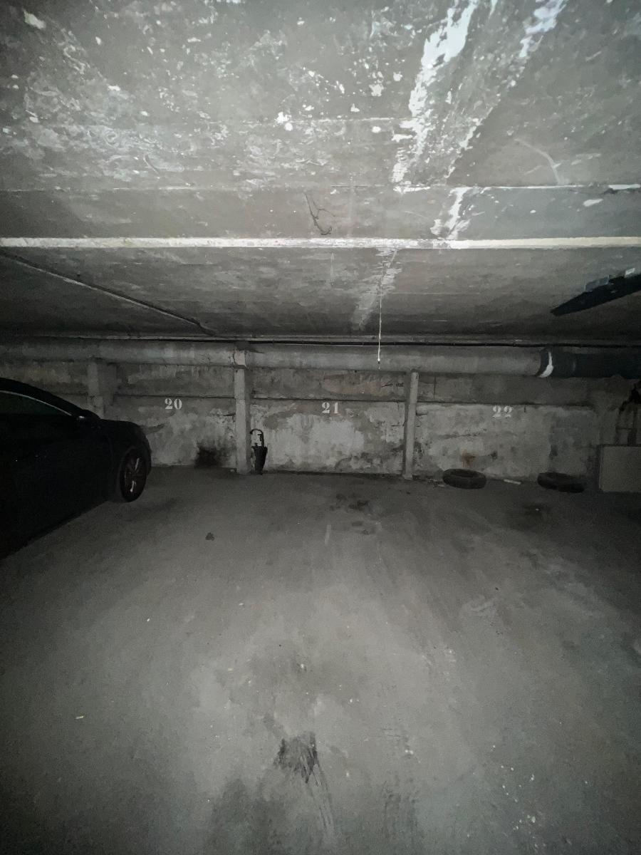 location parking à BORDEAUX - 90 C.C. / mois