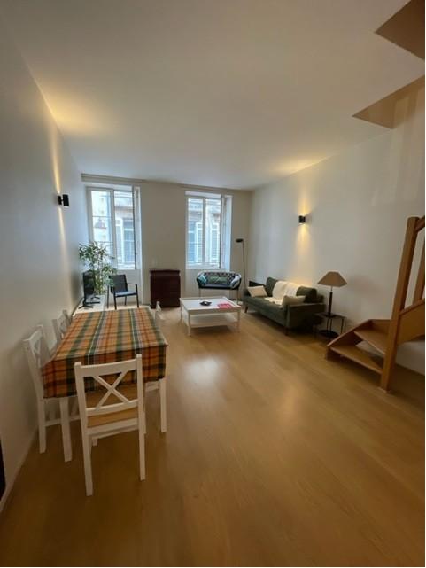 location appartement à BORDEAUX - 1 480 / mois