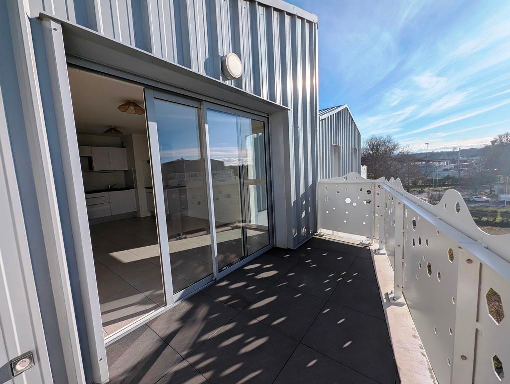 location appartement à BAYONNE - 650 C.C. / mois